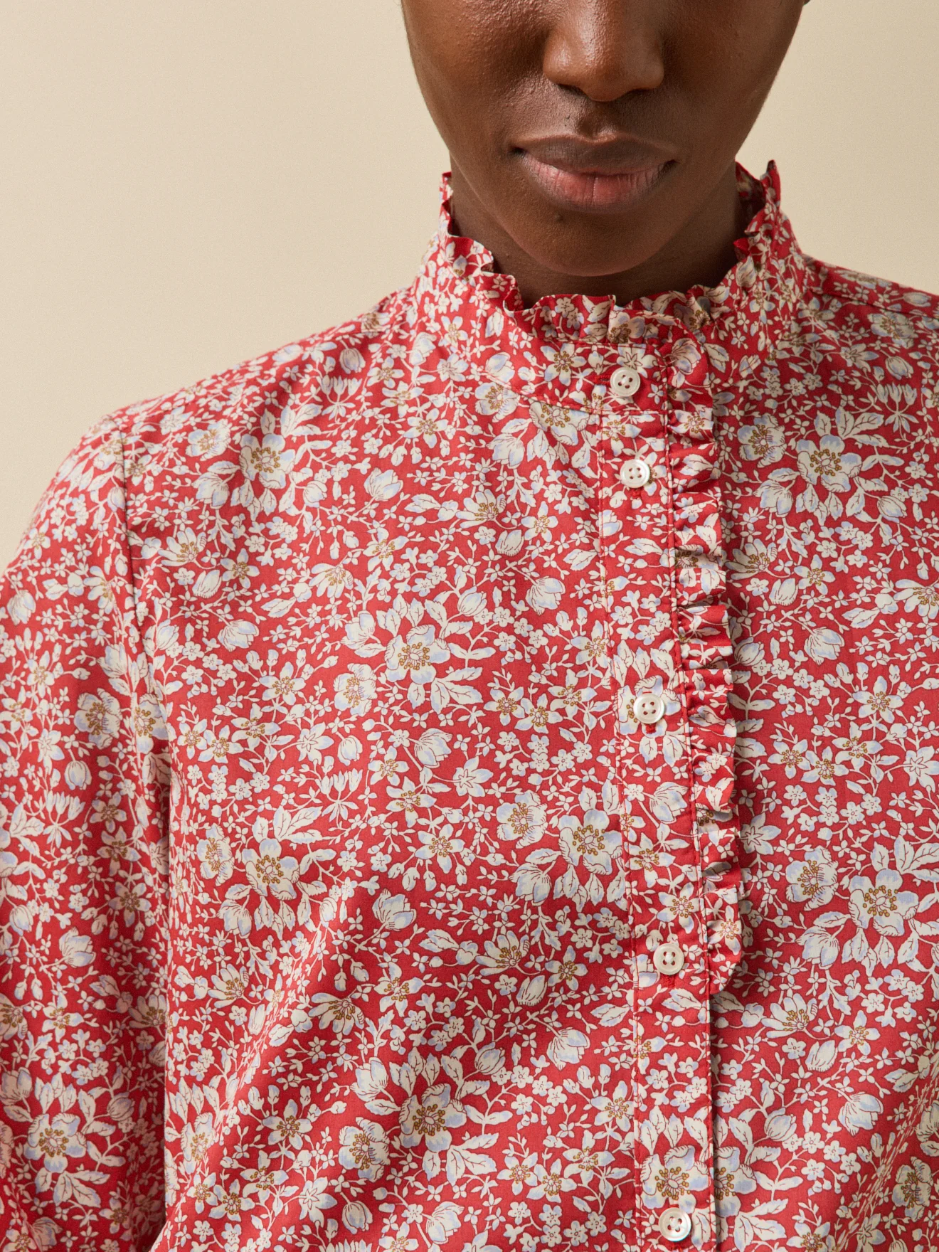 Chemise col volanté femme tissu Liberty - Limited Collection - Image 3