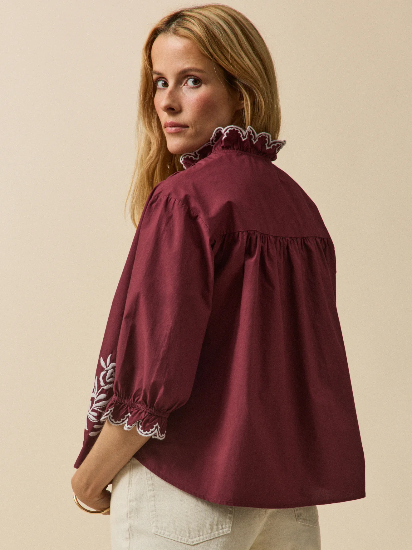 Blouse col volanté coton brodé femme - Image 2