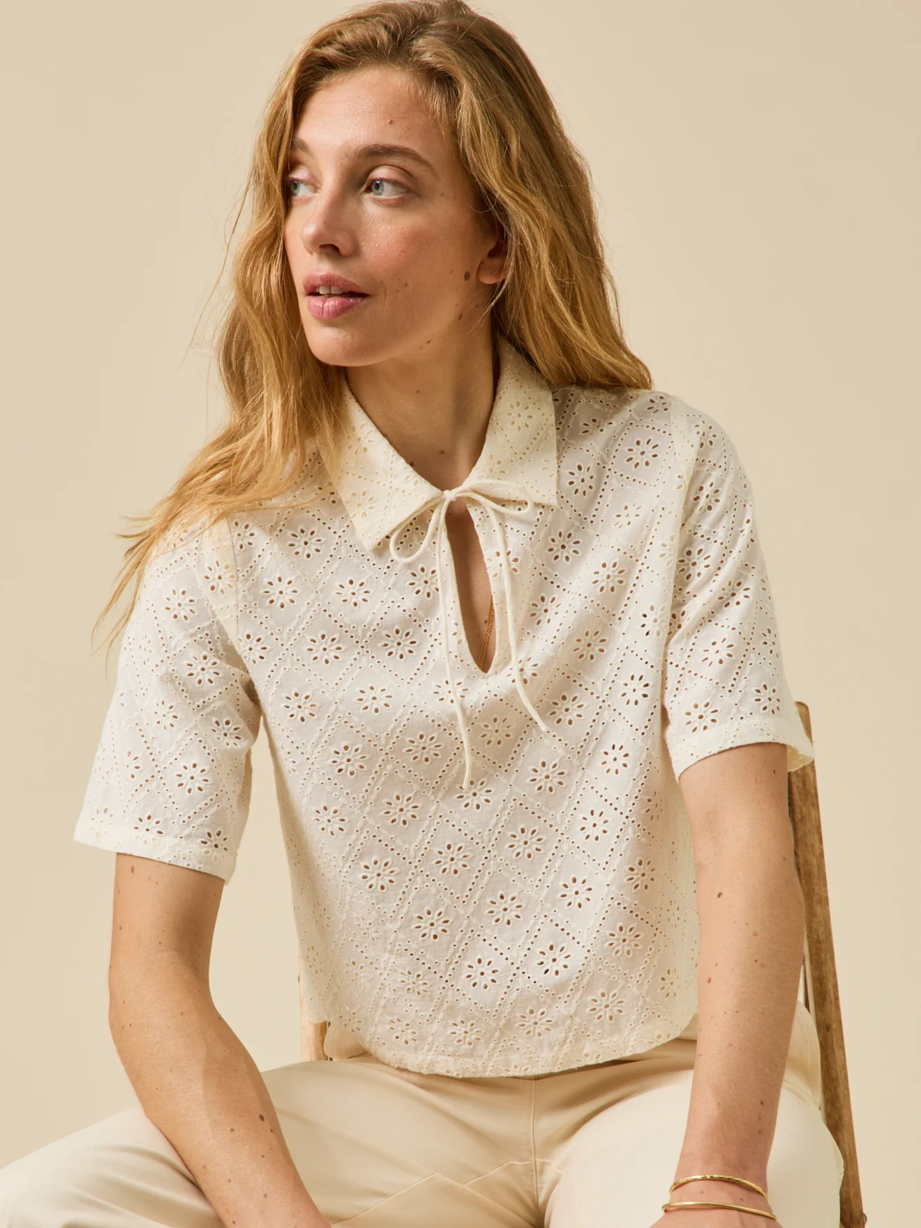 Top col polo femme broderie anglaise - Image 2