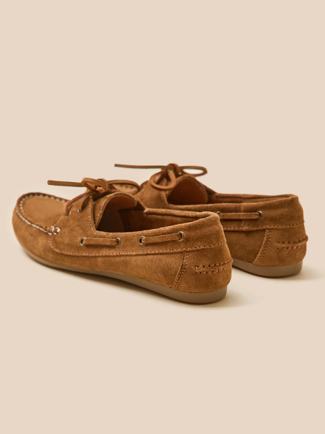 Chaussures bateau cuir femme - Image 2