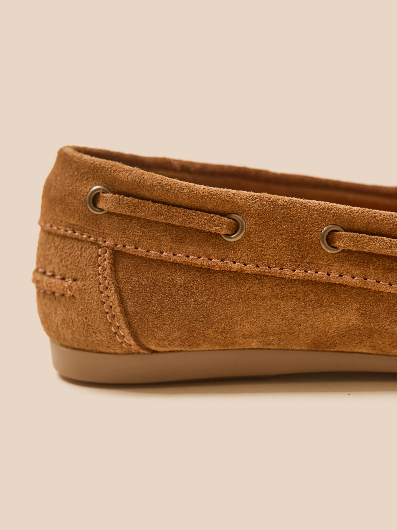 Chaussures bateau cuir femme - Image 4