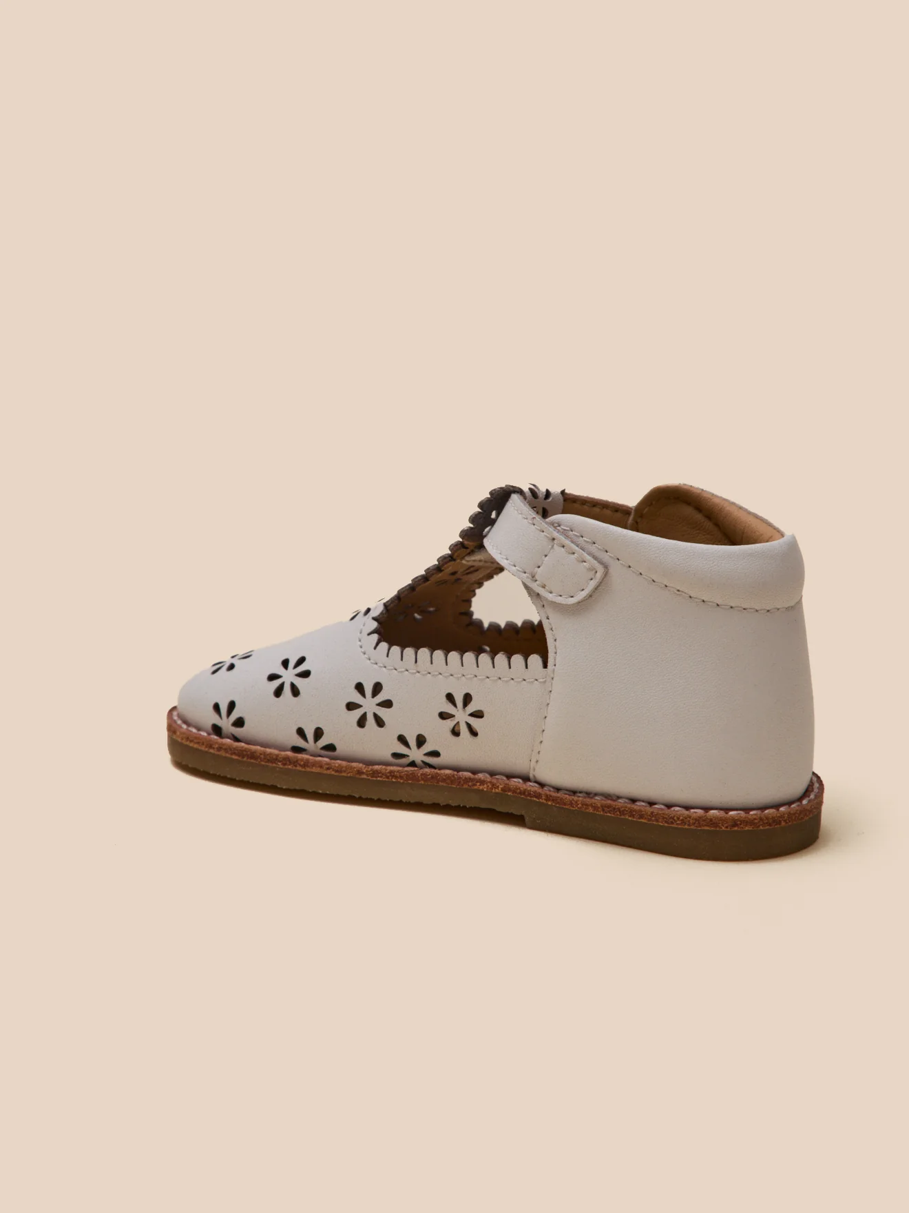 Salomés perforées en cuir Bébé - Image 3