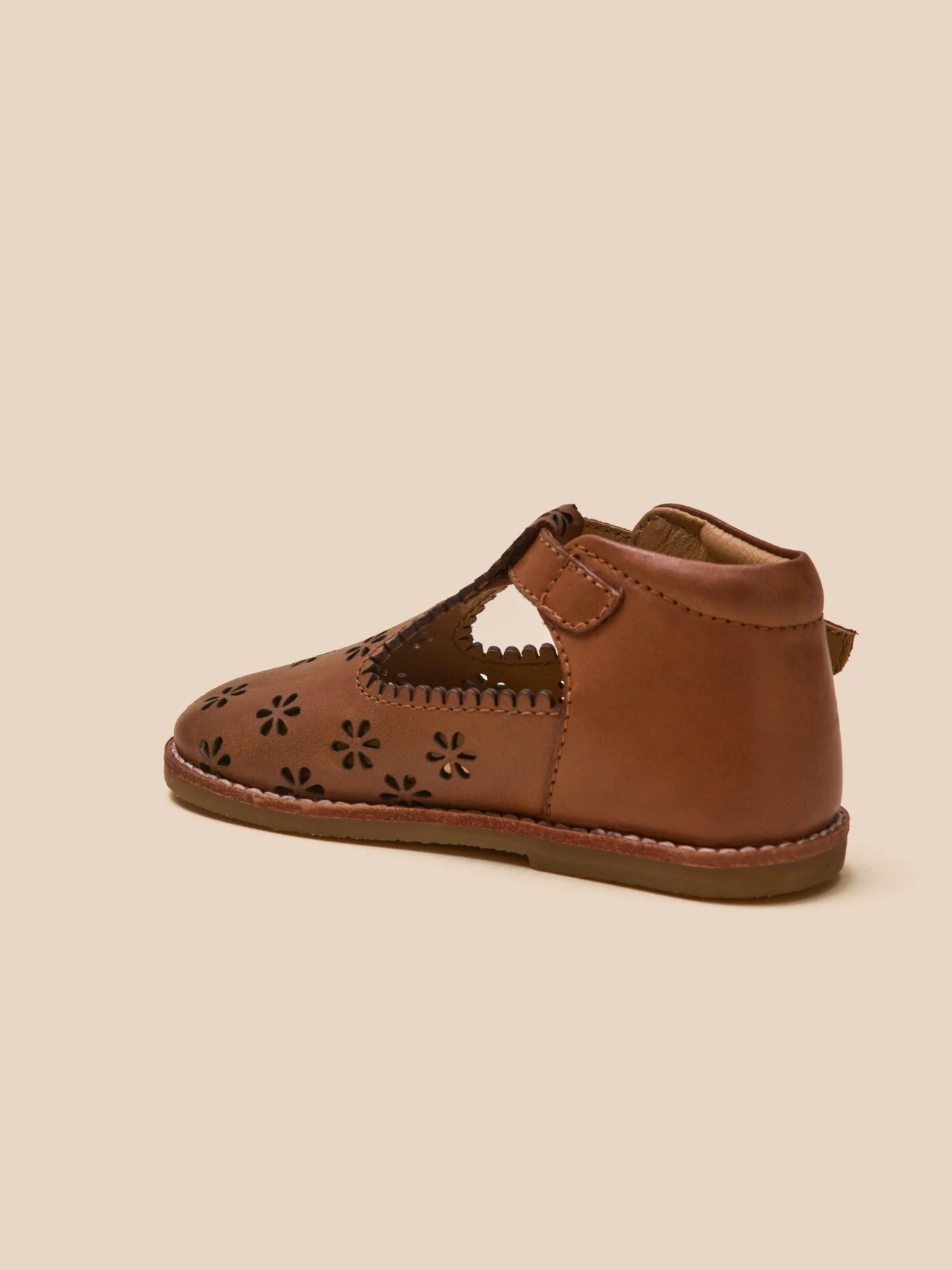 Salomés perforées en cuir Bébé - Image 3