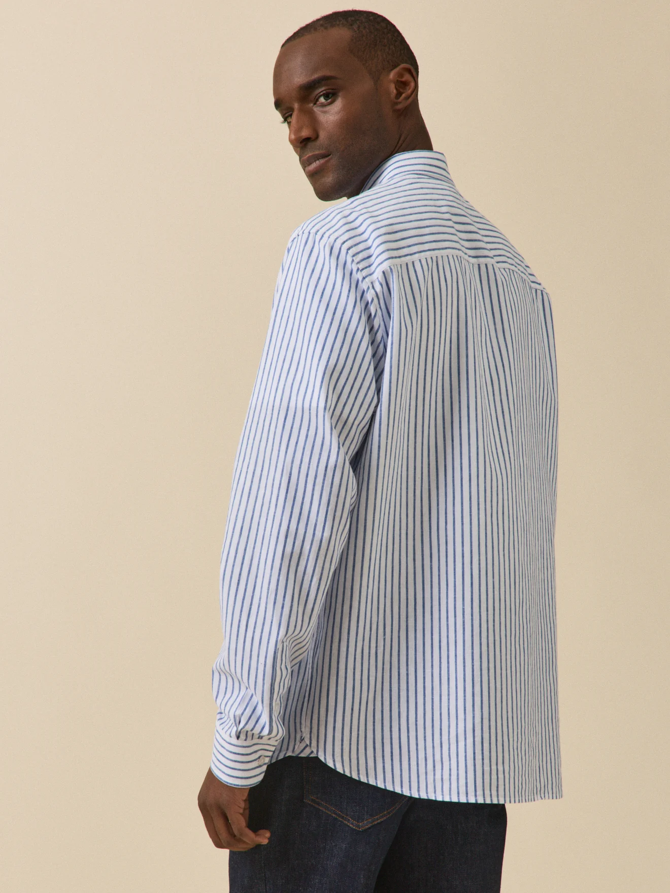Chemise rayée homme coupe contemporaine - Image 3