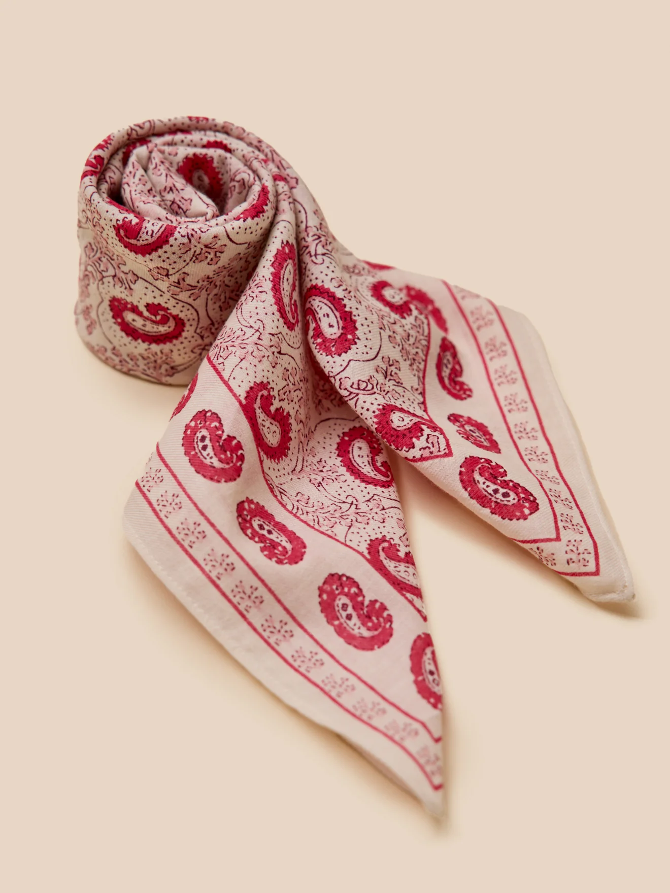 Foulard coton femme motif Paisley