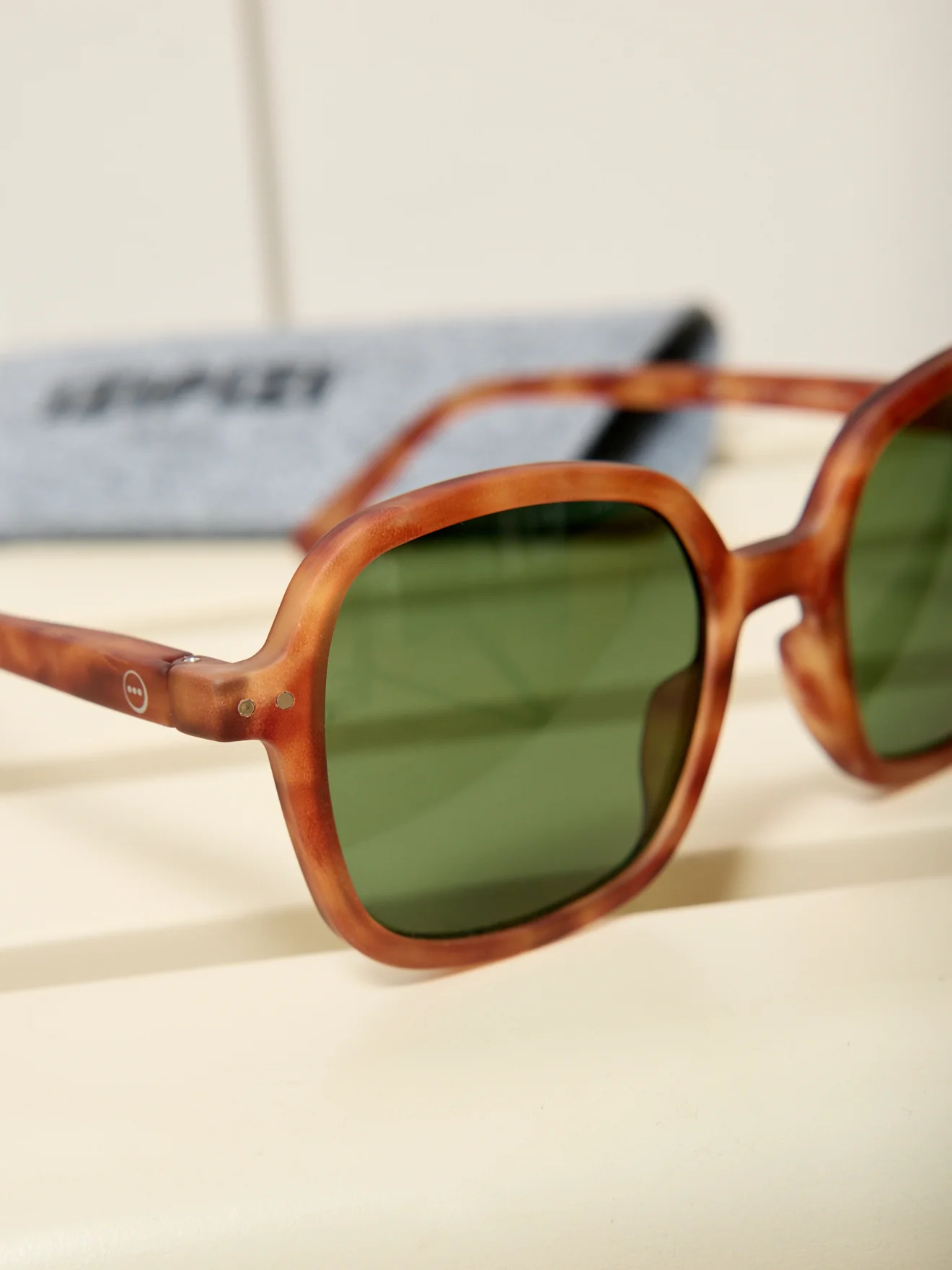Lunettes de soleil femme - Cyrillus X IZIPIZI© - Image 2