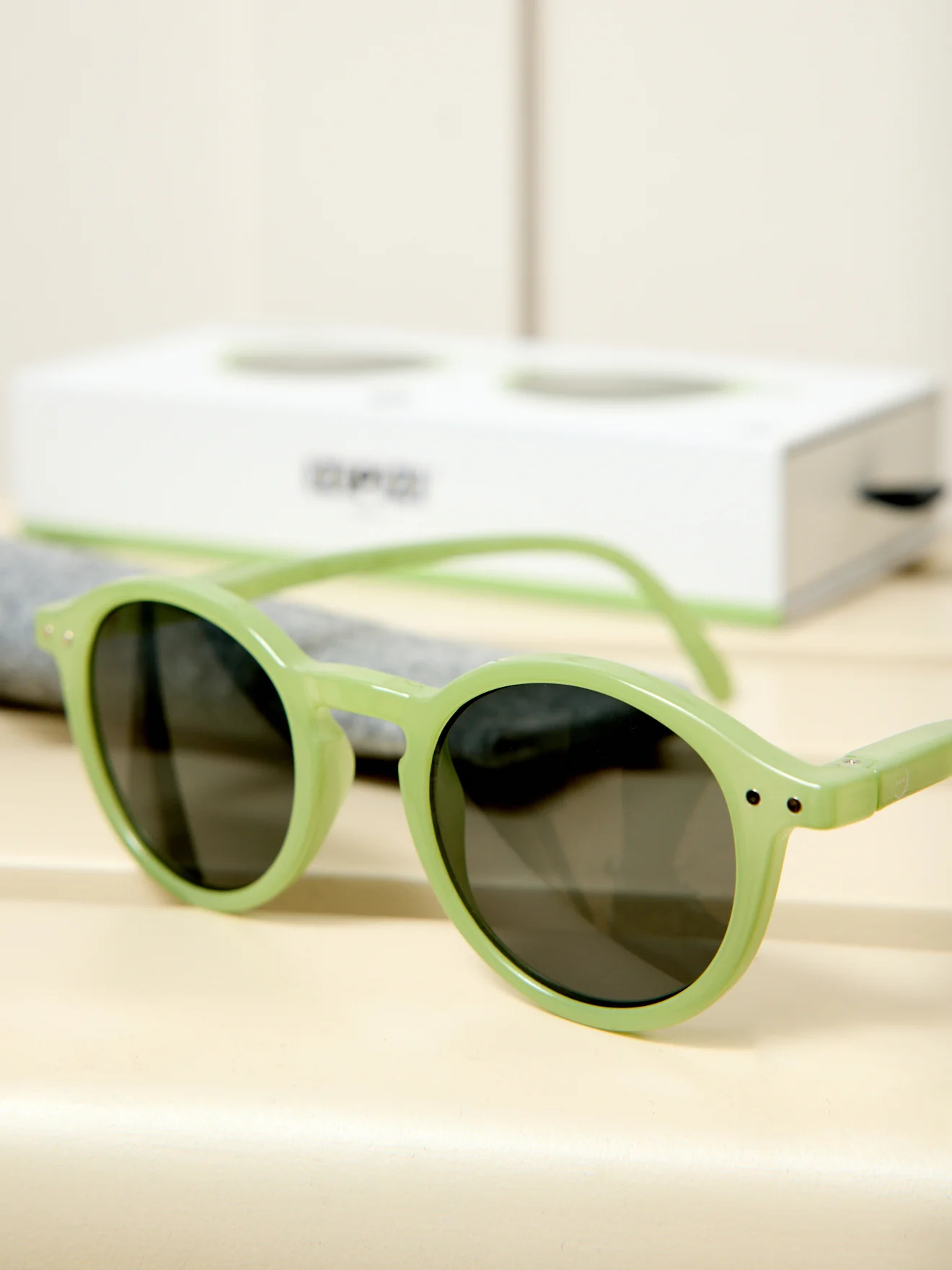 Lunettes de soleil 5 - 10 ans Junior - Cyrillus X IZIPIZI - Image 2