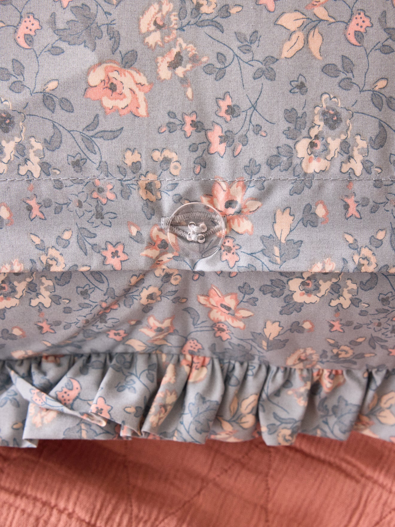 Coussin brodé Amour - Image 4