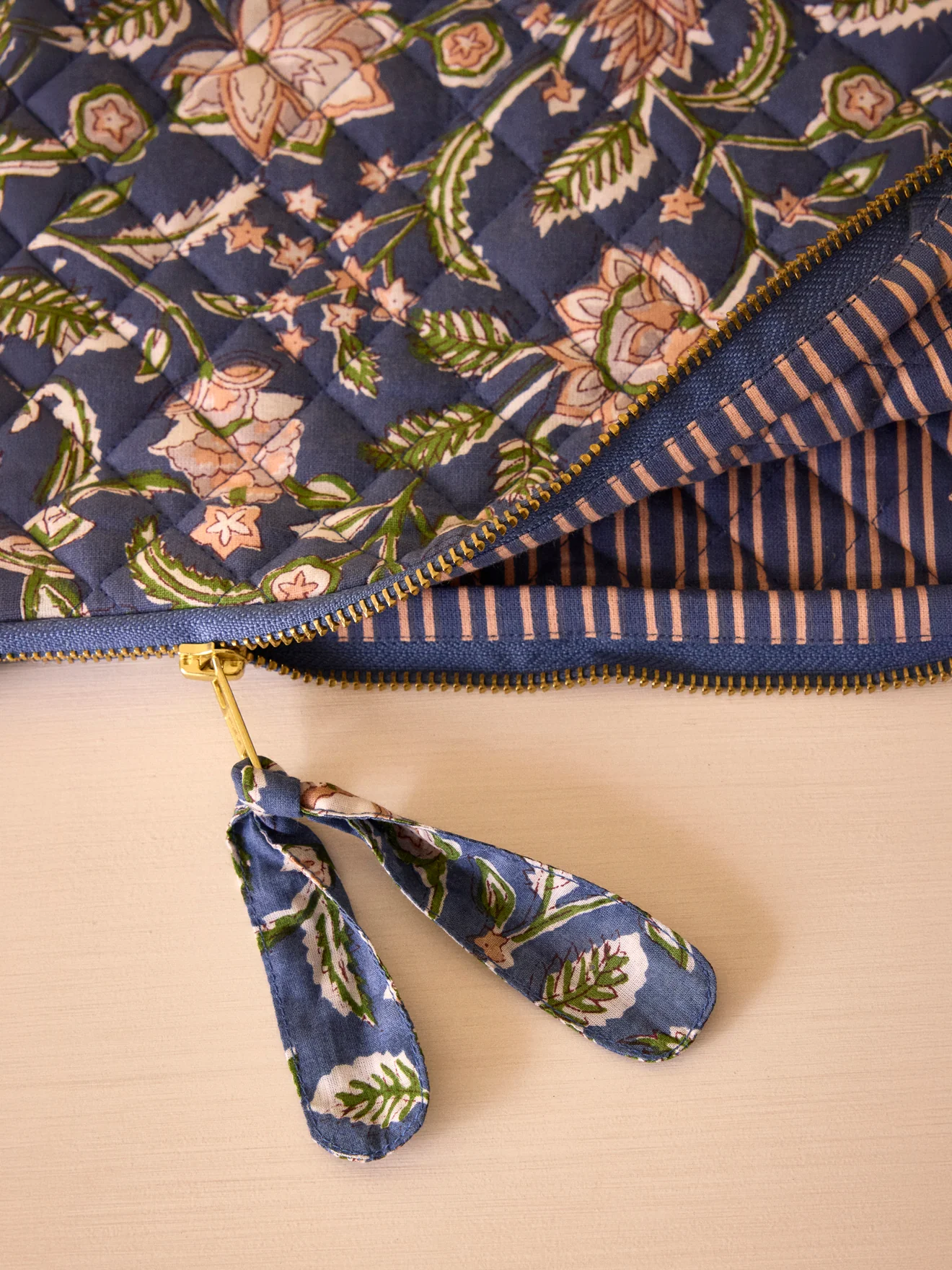 Pochette ordinateur imprimé indien Bella - Image 2