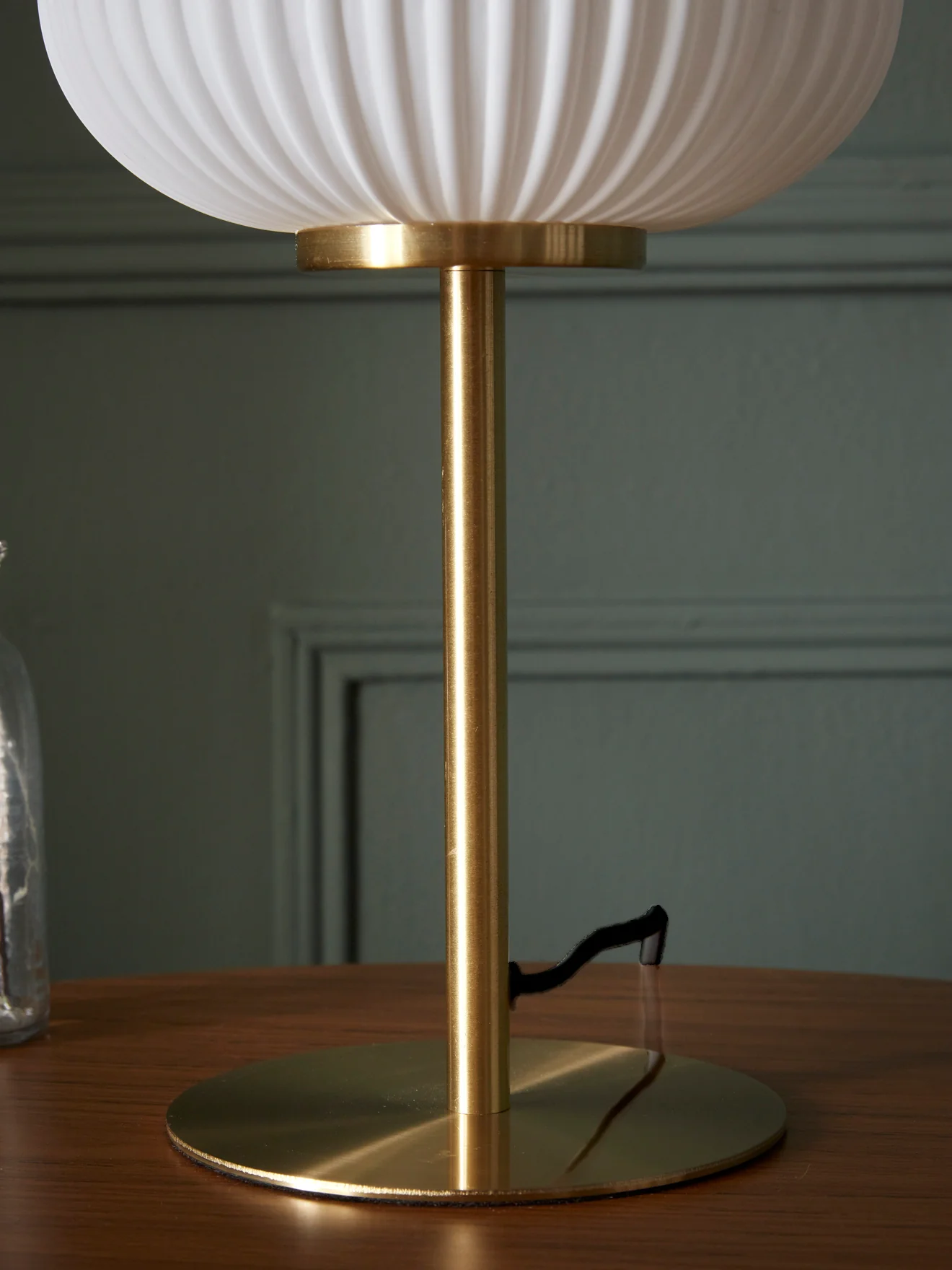 Lampe laiton et verre strié - Image 3