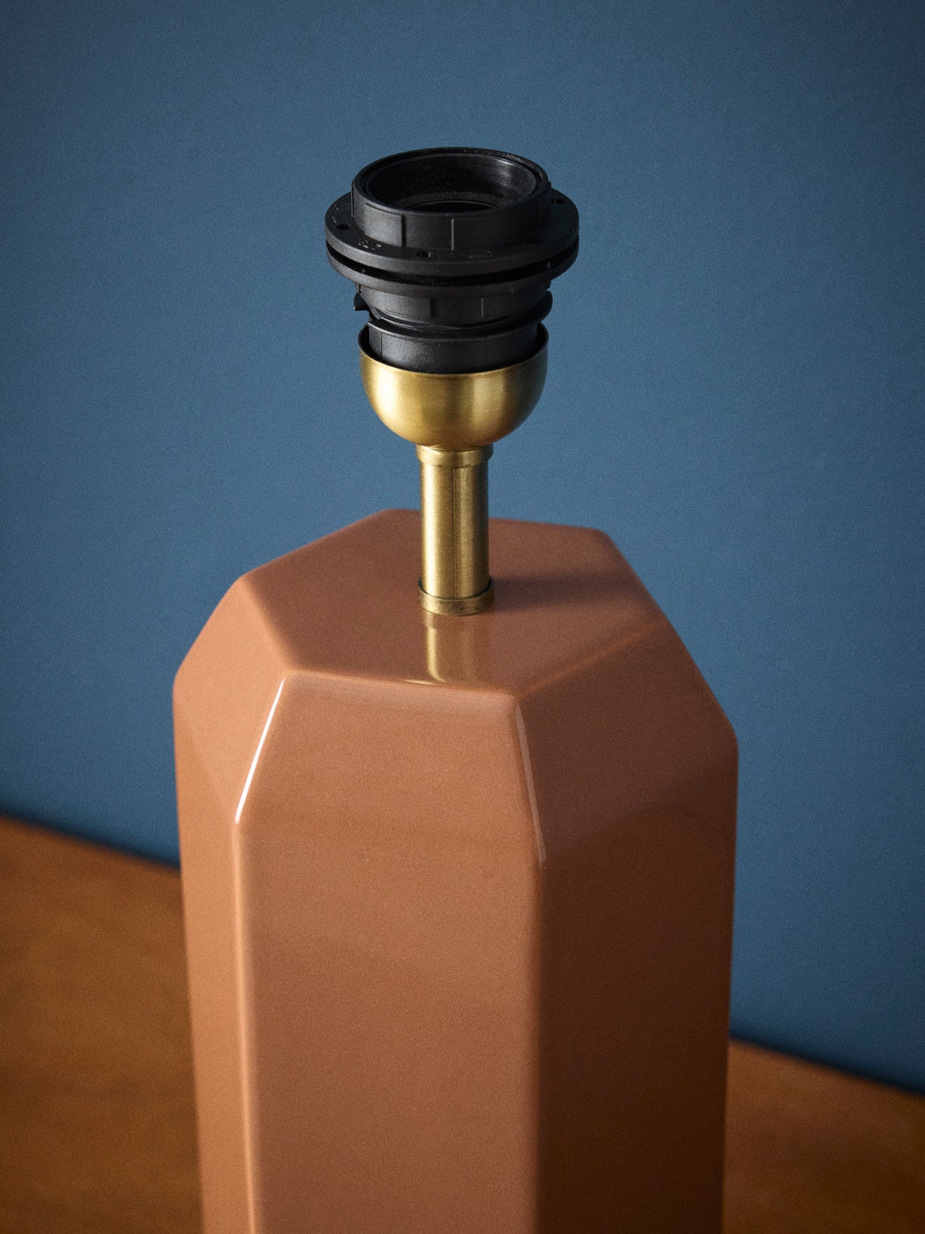 Pied de lampe en céramique - Grand modèle Victoire - Image 2