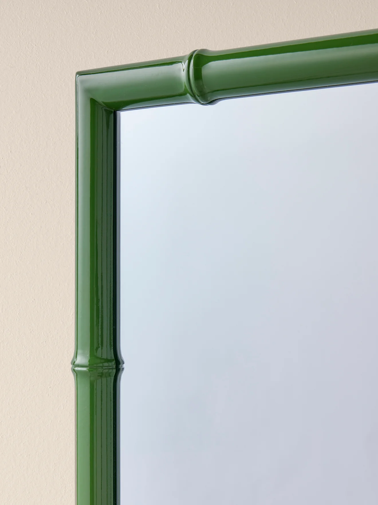Miroir en bois façon tiges de bambou - Image 2