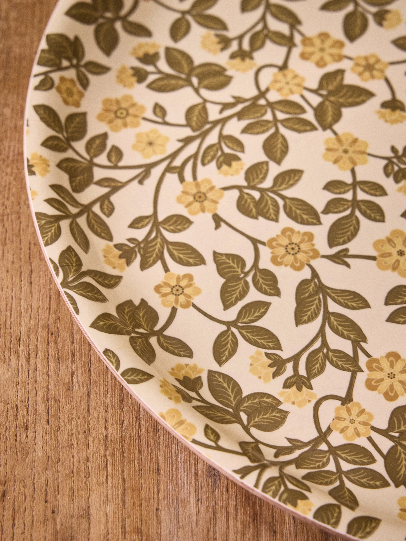 Plateau floral rond en bois - Image 3