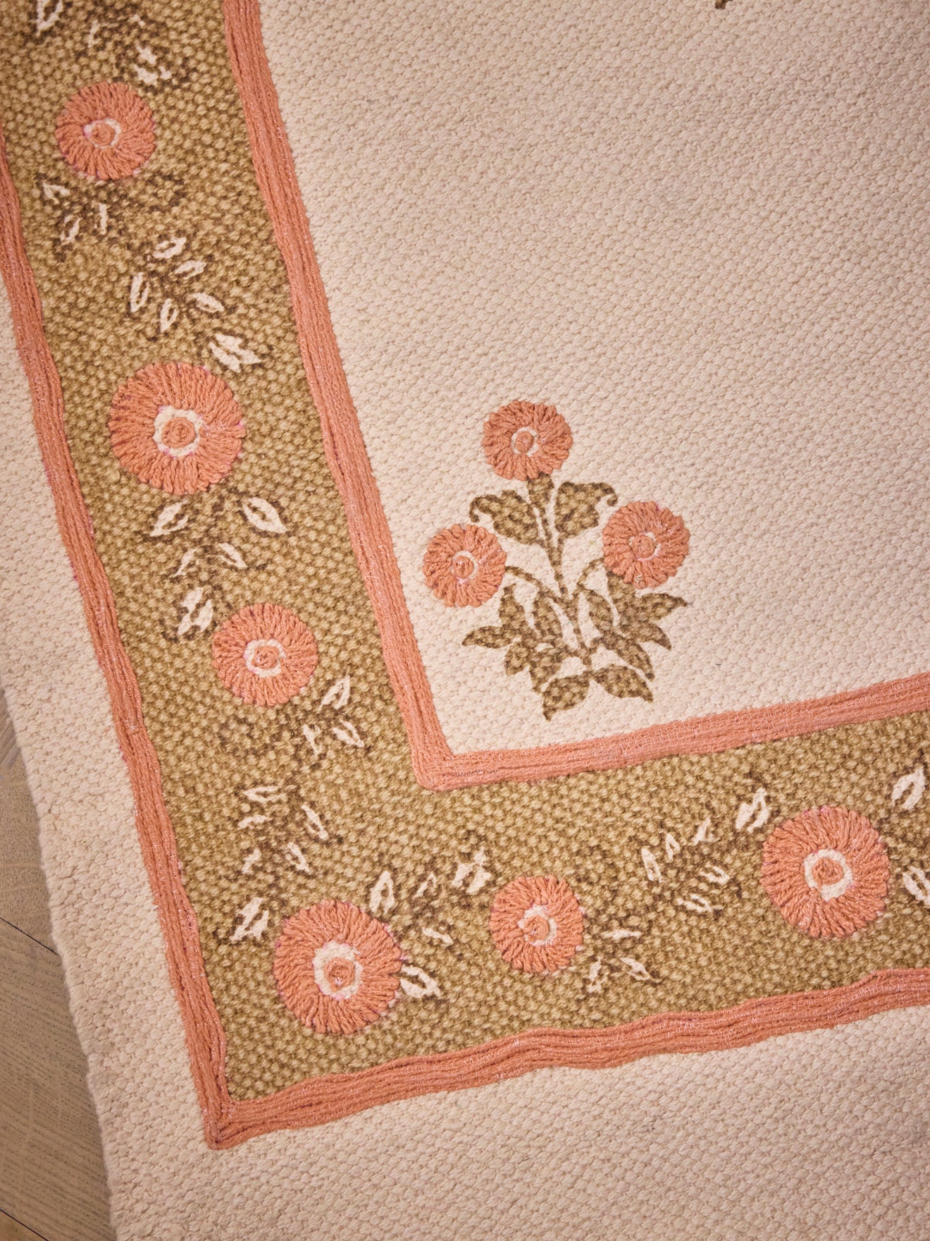 Tapis Agathe en coton brodé - Petit modèle - Image 3