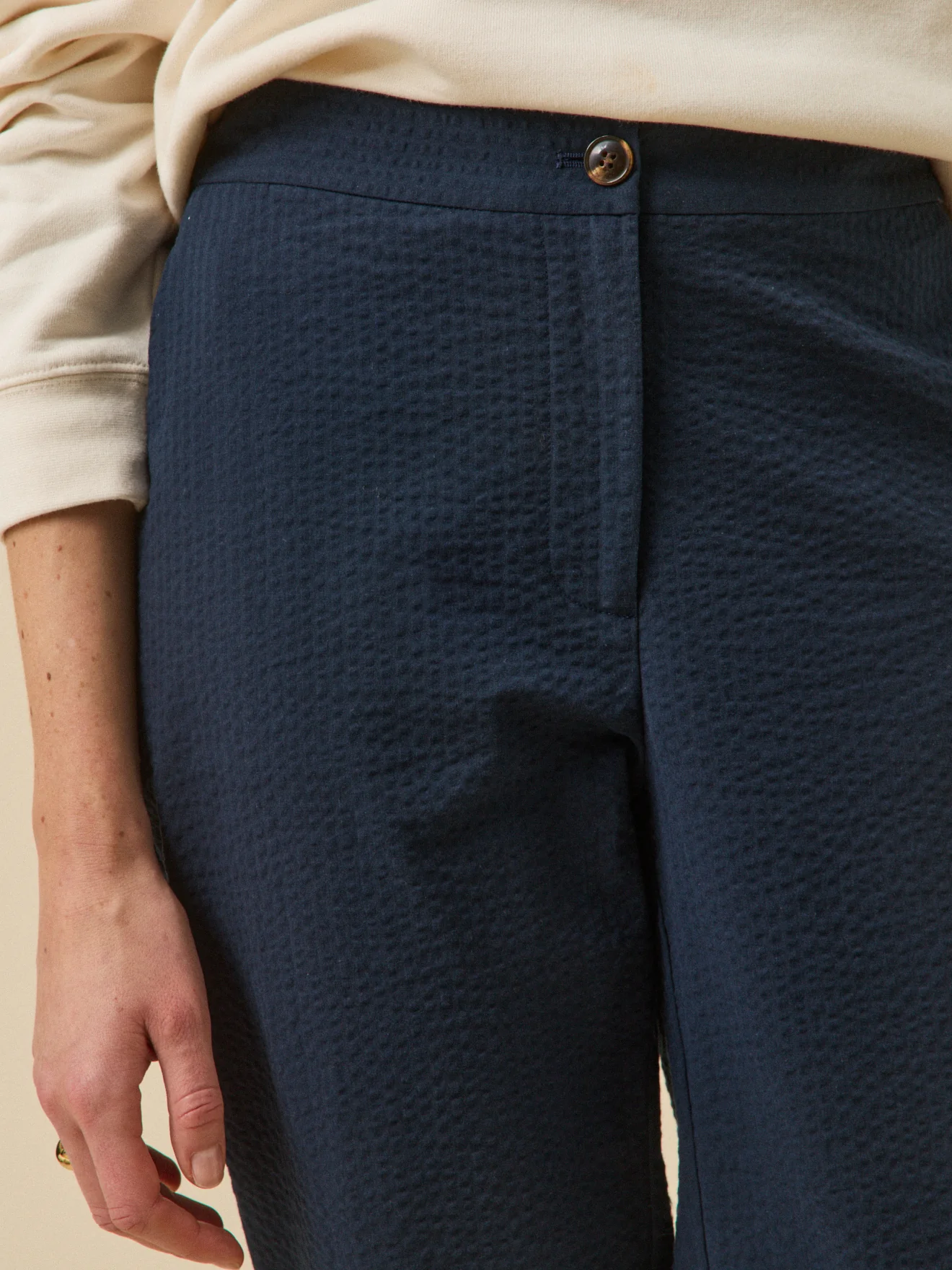 Pantalon cigarette seersucker femme Julie - Image 3