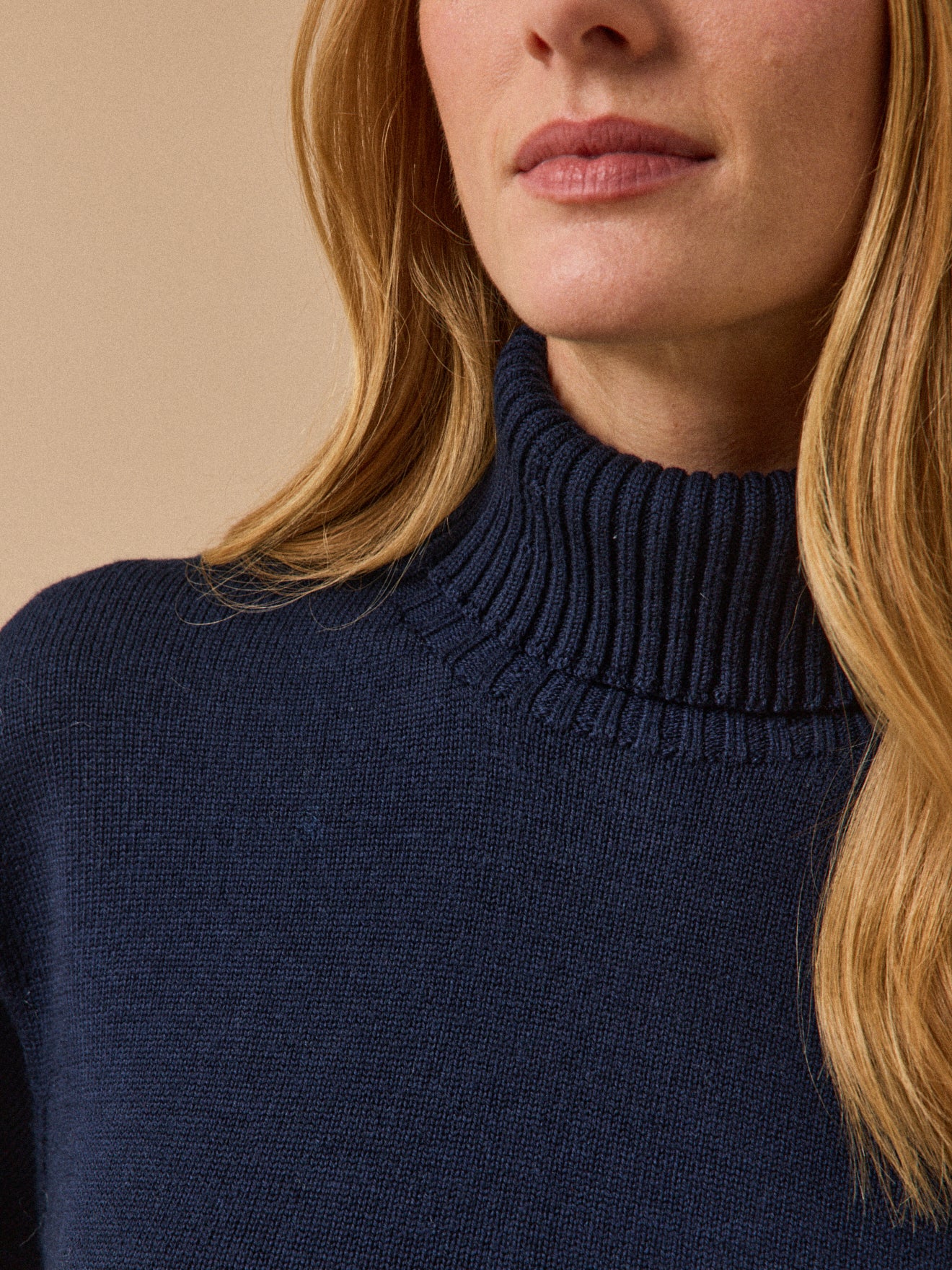 Pull col roulé femme laine mérinos - Cyrillus X les 3 Tricoteurs - Image 3