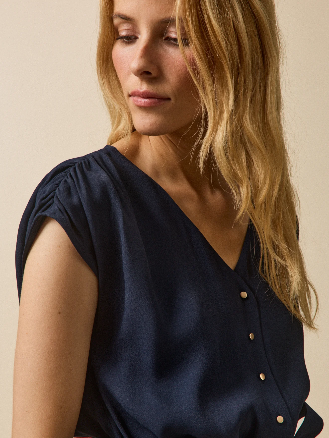 Robe sans manches crêpe uni femme - Image 3