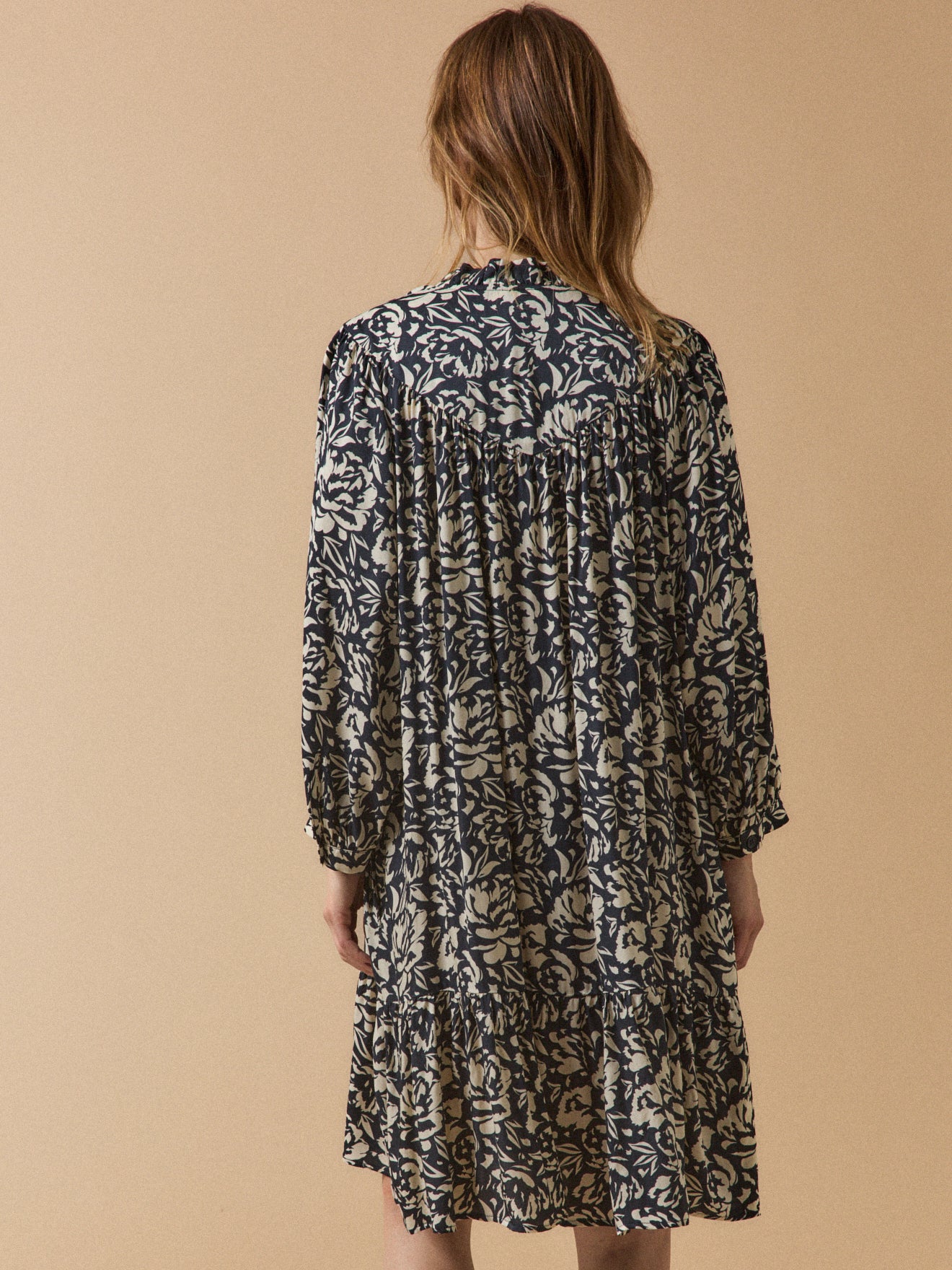 Robe housse courte femme viscose imprimé Luna - Image 2