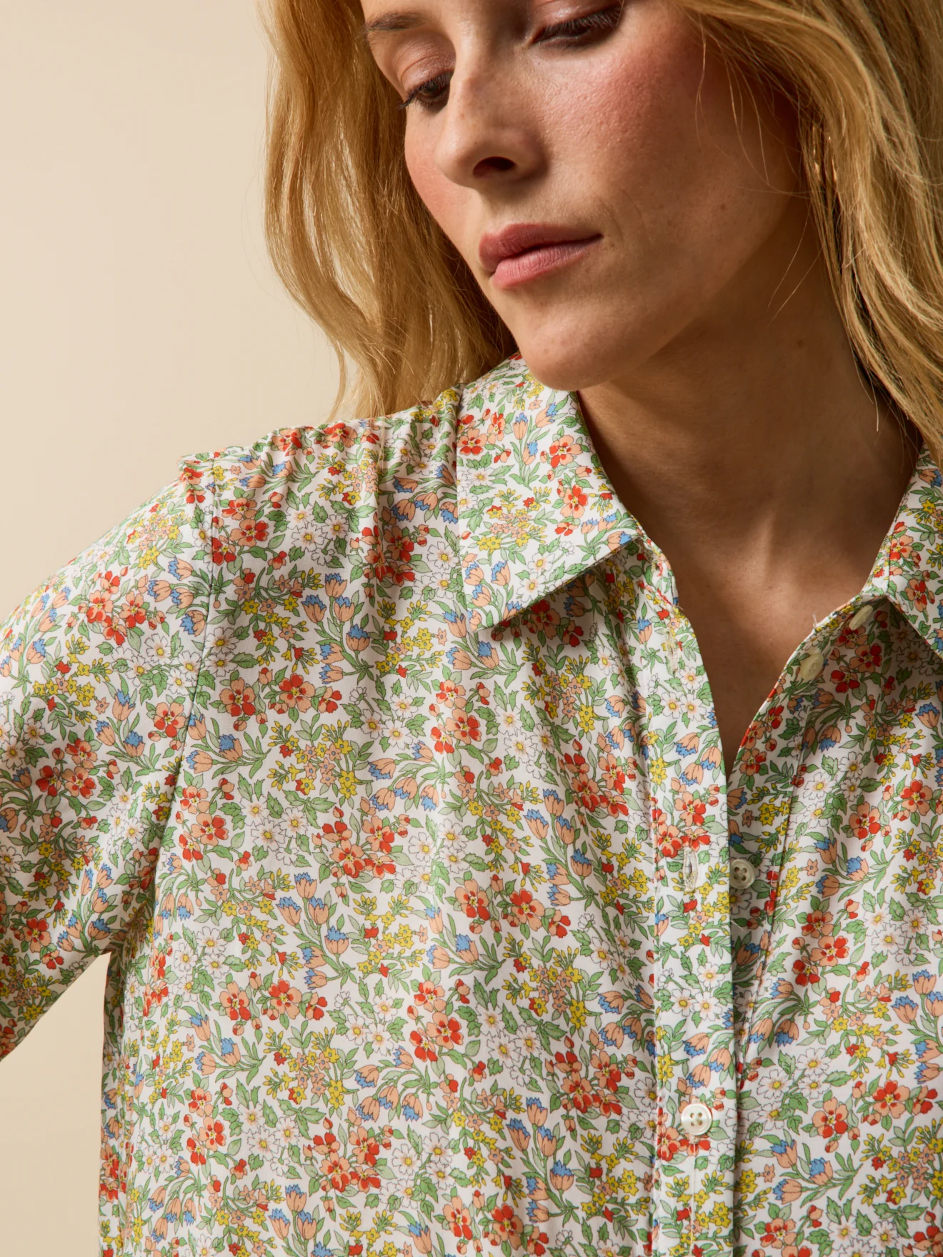 Robe courte volant femme tissu Liberty - Limited Collection - Image 3