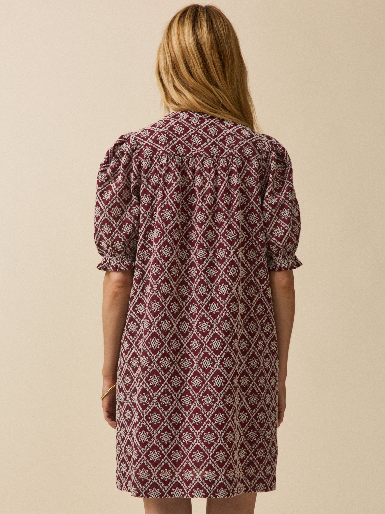 Robe courte broderie anglaise femme - Image 2