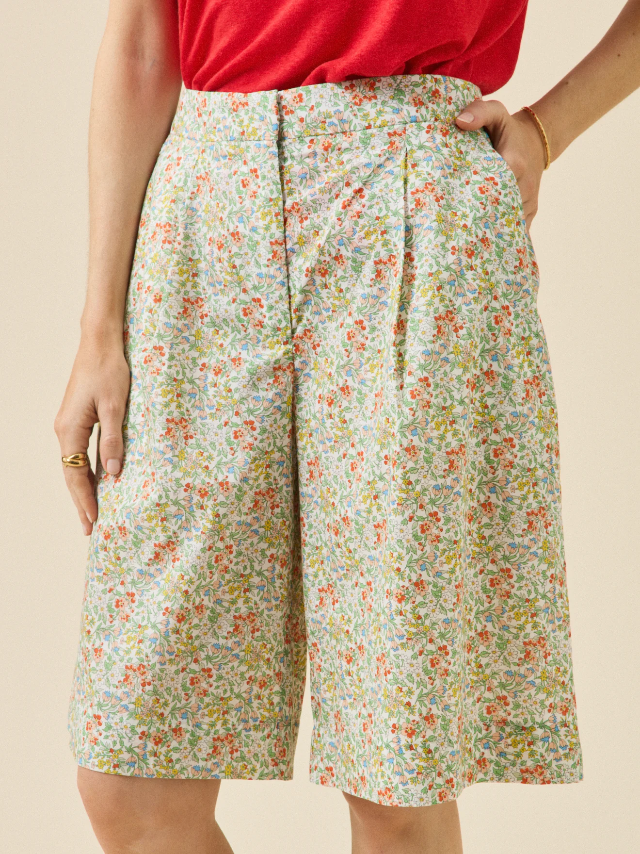 Bermuda femme en tissu Liberty - Image 2