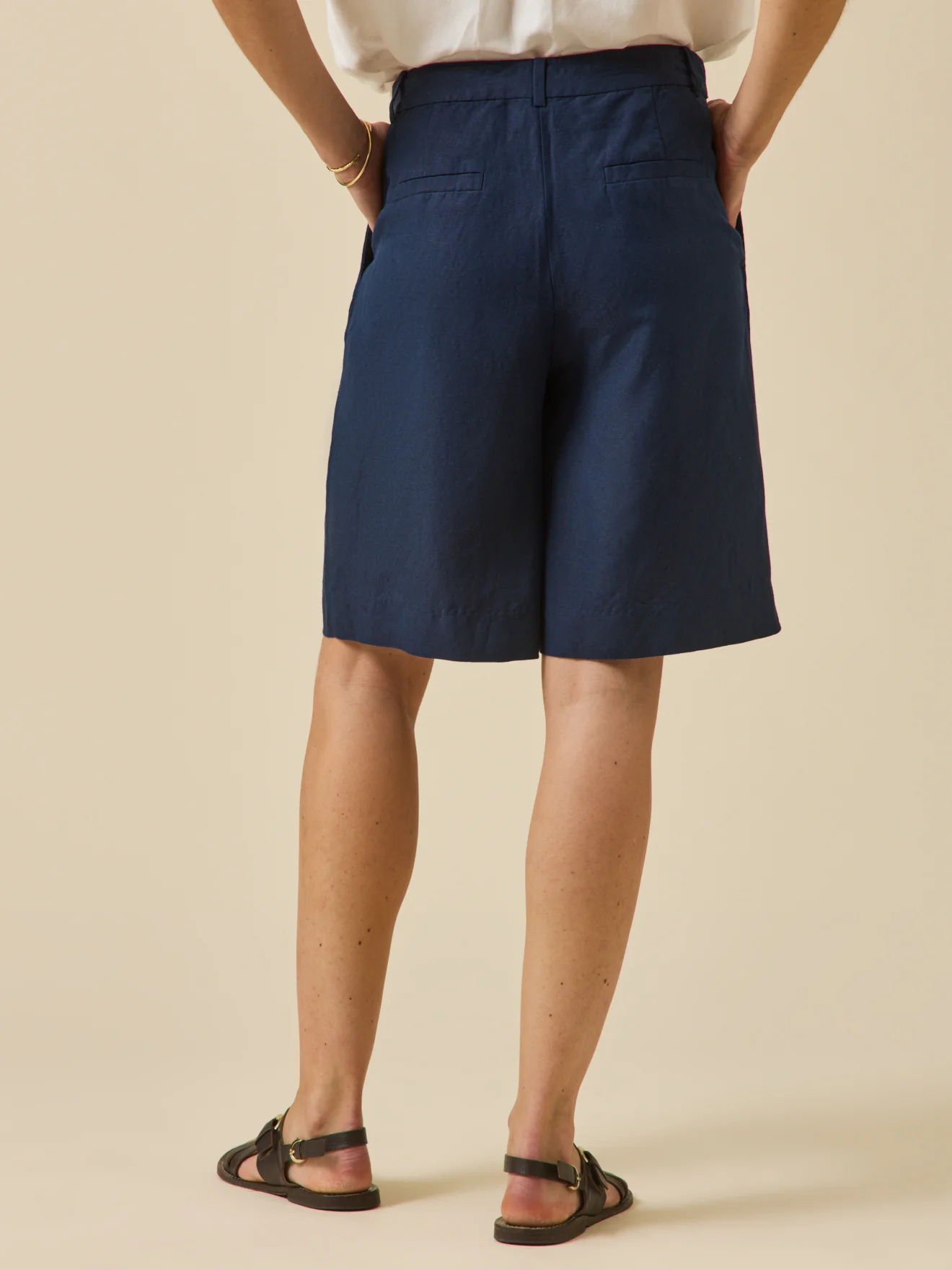 Bermuda femme lin et viscose - Image 2