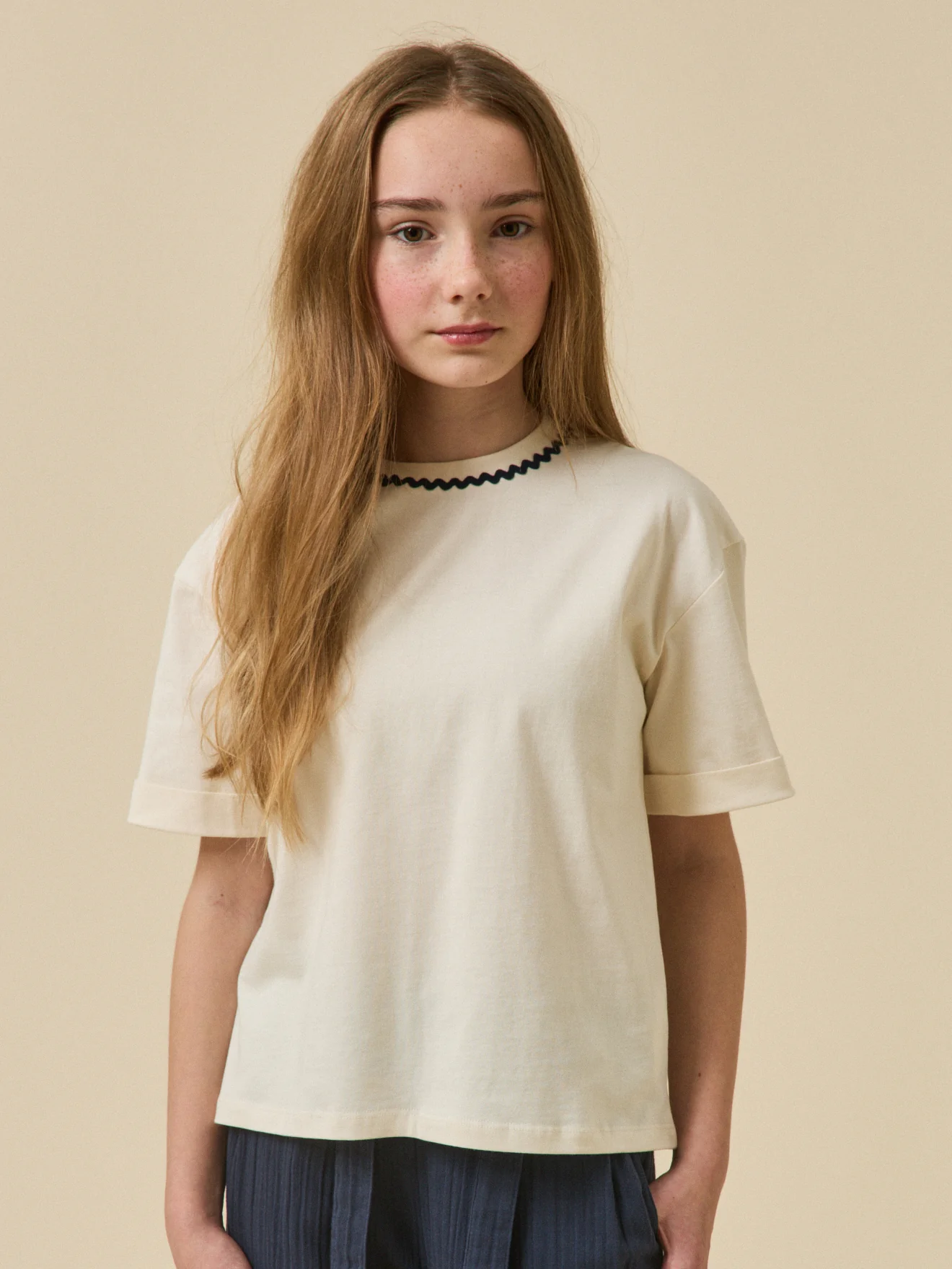 T-shirt Fille en coton biologique - Collection Junior
