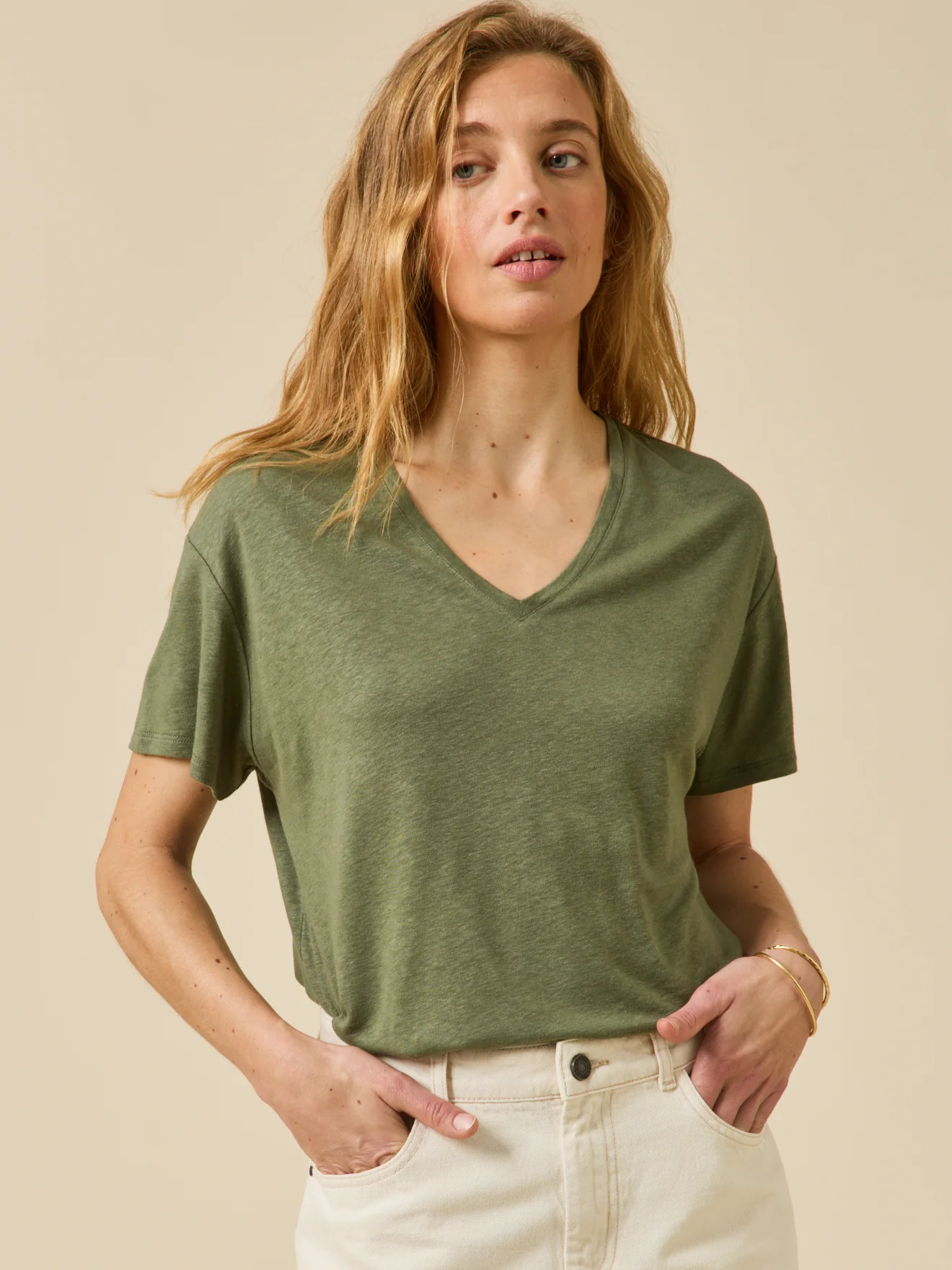 T-shirt col V femme lin et viscose