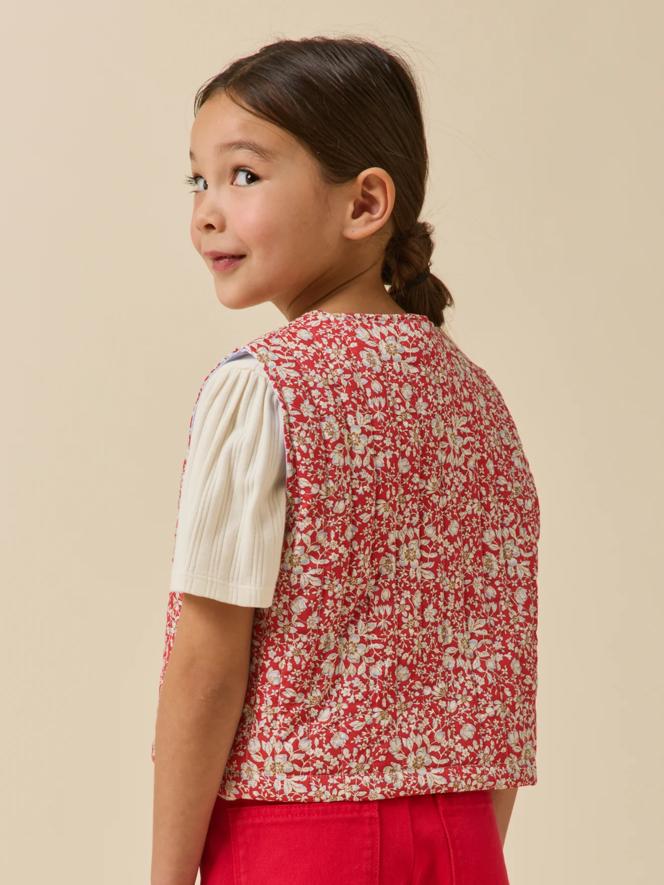 Veste sans manches matelassée Fille tissu Liberty - Image 2