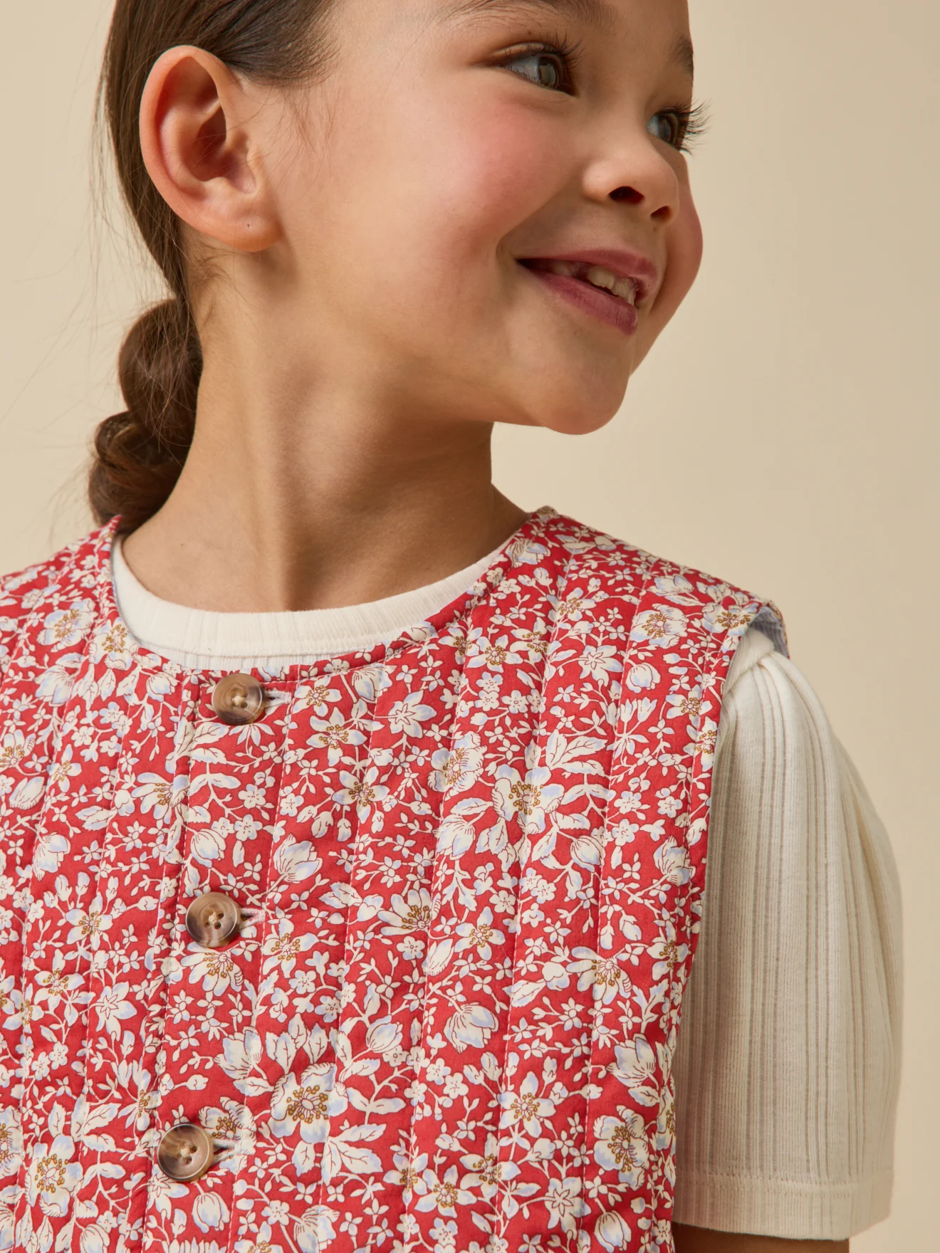 Veste sans manches matelassée Fille tissu Liberty - Image 3